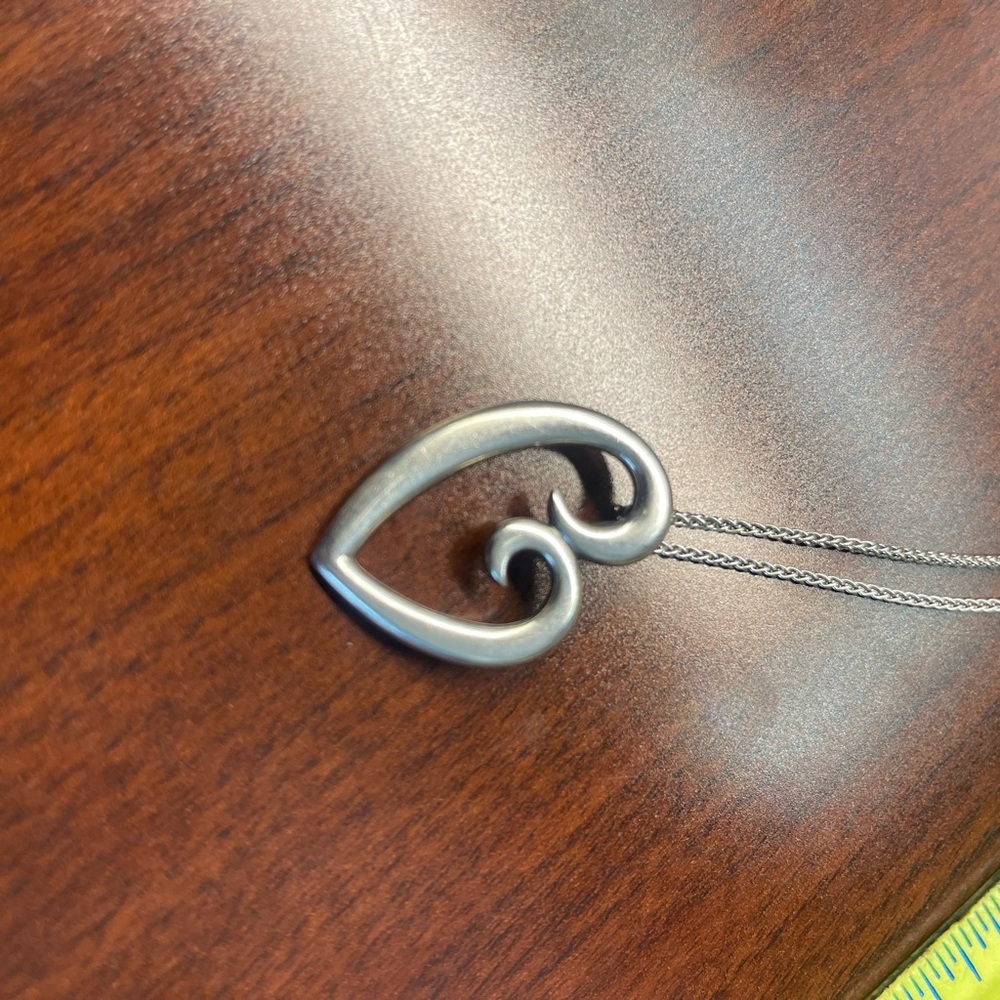James Avery Mother’s Love  Silver Pendant Necklace - Picture 2 of 6